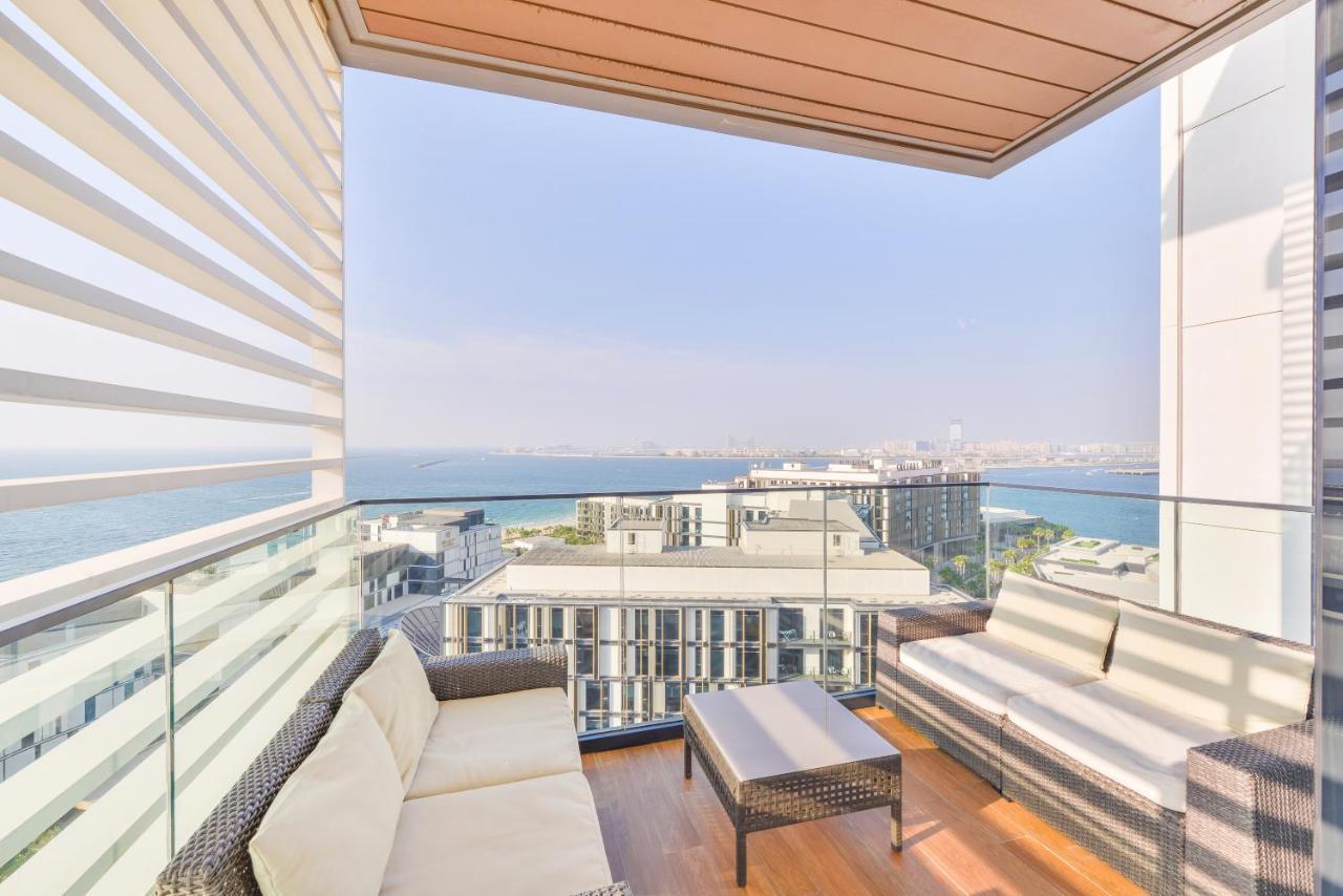 Posh 2 Bedroom Oceanfront Apt In The Heart Of Bluewaters Island Дубай Екстериор снимка